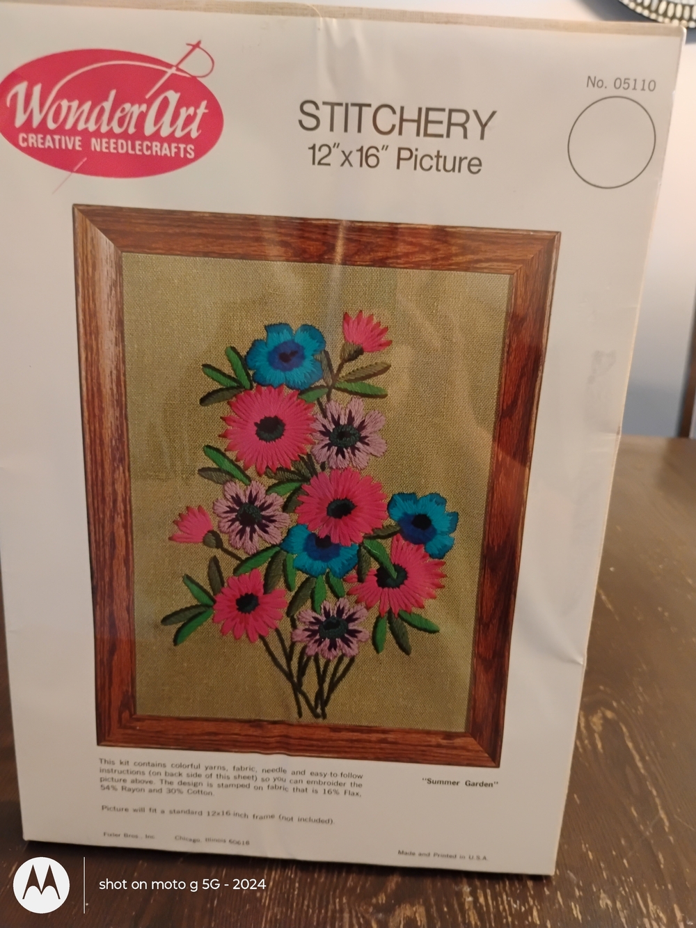 'Summer Garden' Stitchery Wall Art Kit - Pink & Blue Floral